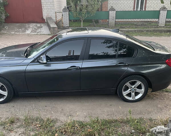 БМВ 3 Серия 2013 в Первомайск на Automoto.ua Серый БМВ 3 Серия, объемом двигателя 2 л и пробегом 131 тыс. км за 13400 $, фото 20 на Automoto.ua