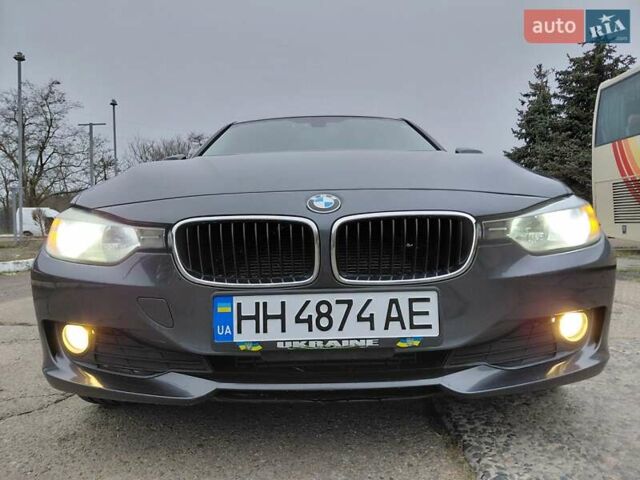 Серый БМВ 3 Серия, объемом двигателя 2 л и пробегом 250 тыс. км за 11900 $, фото 43 на Automoto.ua