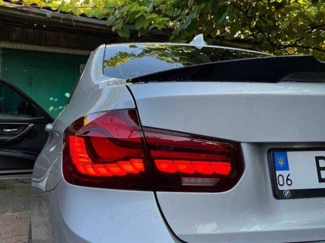 БМВ 3 Серия 2013 в Житомире на Automoto.ua Серый БМВ 3 Серия, объемом двигателя 2 л и пробегом 214 тыс. км за 14000 $, фото 21 на Automoto.ua