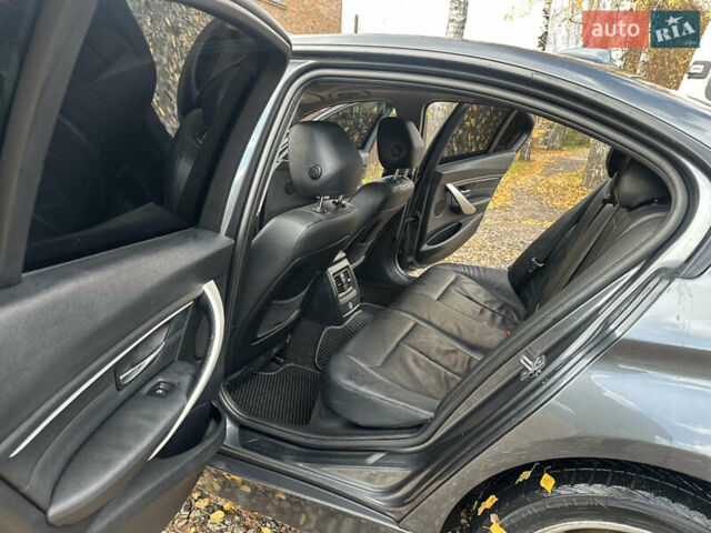 БМВ 3 Серія 2013 у Ромнах на Automoto.ua Сірий БМВ 3 Серія, об'ємом двигуна 2 л та пробігом 196 тис. км за 7500 $, фото 7 на Automoto.ua