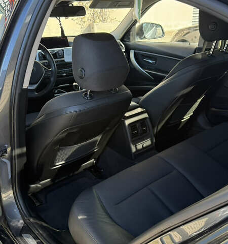 БМВ 3 Серія 2013 у Сваляве на Automoto.ua Сірий БМВ 3 Серія, об'ємом двигуна 2.99 л та пробігом 302 тис. км за 21900 $, фото 15 на Automoto.ua