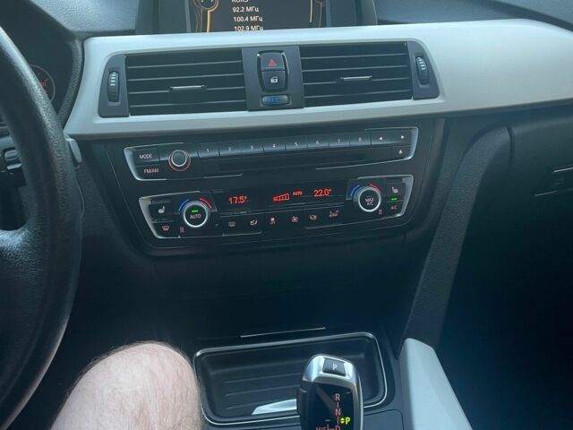 Серый БМВ 3 Серия, объемом двигателя 2 л и пробегом 142 тыс. км за 12500 $, фото 7 на Automoto.ua