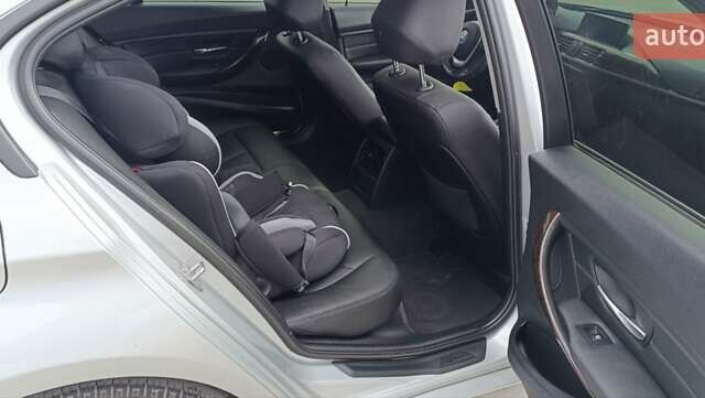Серый БМВ 3 Серия, объемом двигателя 2 л и пробегом 140 тыс. км за 14900 $, фото 23 на Automoto.ua