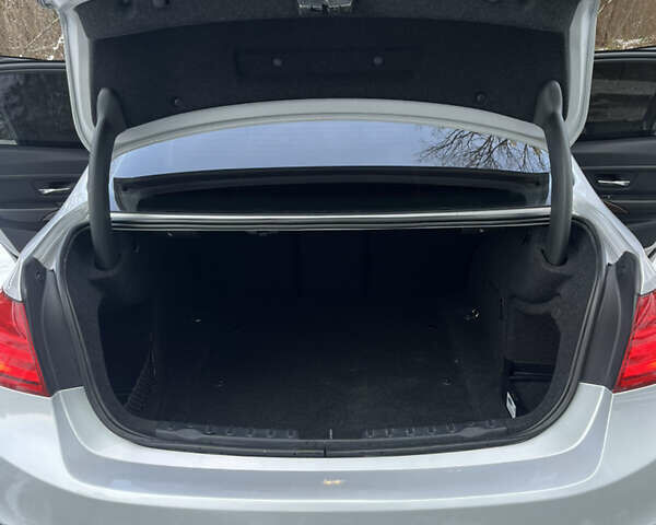 Серый БМВ 3 Серия, объемом двигателя 2 л и пробегом 145 тыс. км за 14200 $, фото 22 на Automoto.ua