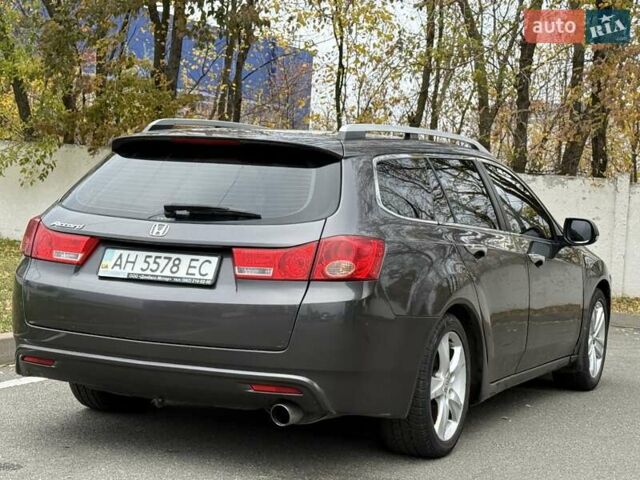 БМВ 3 Серія 2013 у Борисполе на Automoto.ua Сірий БМВ 3 Серія, об'ємом двигуна 2 л та пробігом 280 тис. км за 14000 $, фото 82 на Automoto.ua