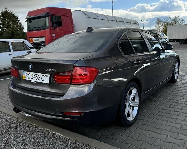 Серый БМВ 3 Серия, объемом двигателя 2 л и пробегом 250 тыс. км за 12999 $, фото 5 на Automoto.ua