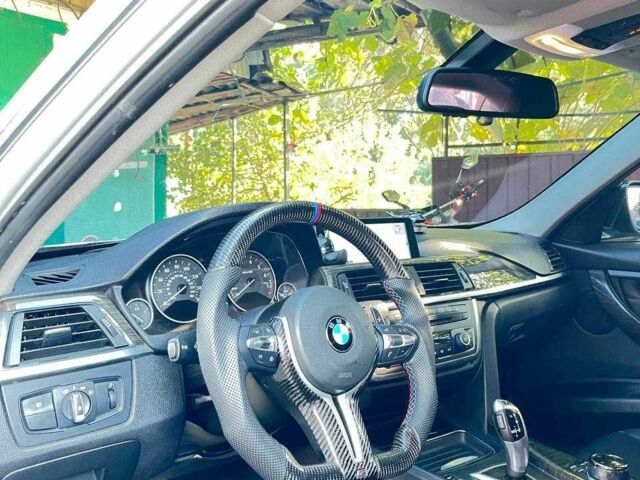 БМВ 3 Серия 2013 в Житомире на Automoto.ua Серый БМВ 3 Серия, объемом двигателя 2 л и пробегом 214 тыс. км за 14000 $, фото 10 на Automoto.ua