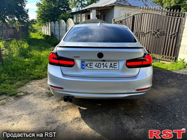 Серый БМВ 3 Серия, объемом двигателя 2 л и пробегом 180 тыс. км за 15000 $, фото 2 на Automoto.ua
