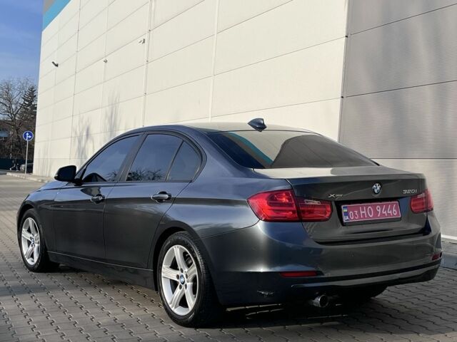 Серый БМВ 3 Серия, объемом двигателя 2 л и пробегом 230 тыс. км за 10200 $, фото 5 на Automoto.ua