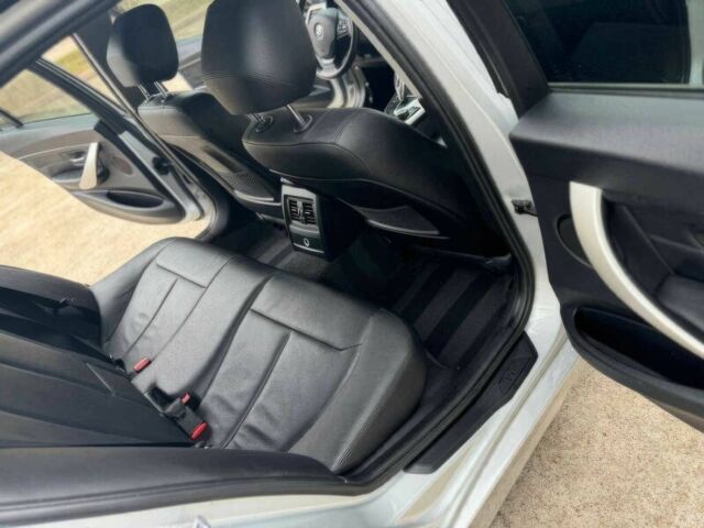 Серый БМВ 3 Серия, объемом двигателя 2 л и пробегом 89 тыс. км за 2800 $, фото 9 на Automoto.ua