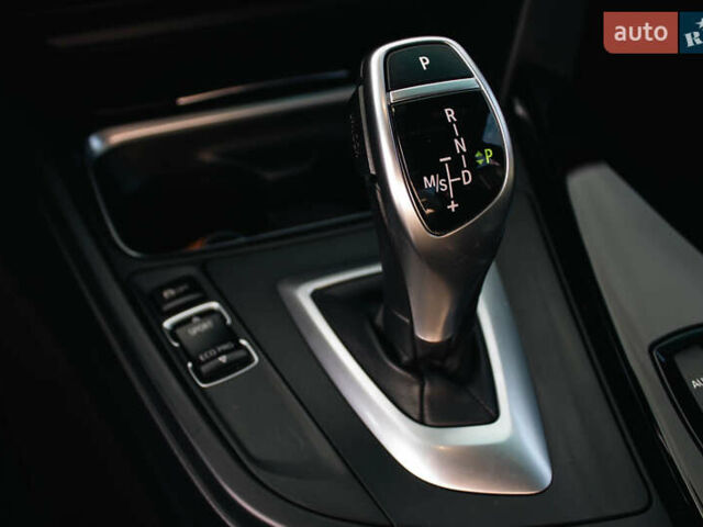 Сірий БМВ 3 Серія, об'ємом двигуна 2.98 л та пробігом 180 тис. км за 17700 $, фото 13 на Automoto.ua