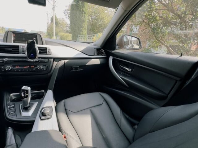 Сірий БМВ 3 Серія, об'ємом двигуна 2 л та пробігом 205 тис. км за 12650 $, фото 5 на Automoto.ua