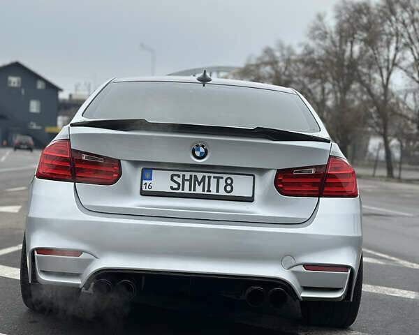 Серый БМВ 3 Серия, объемом двигателя 2 л и пробегом 180 тыс. км за 16850 $, фото 6 на Automoto.ua