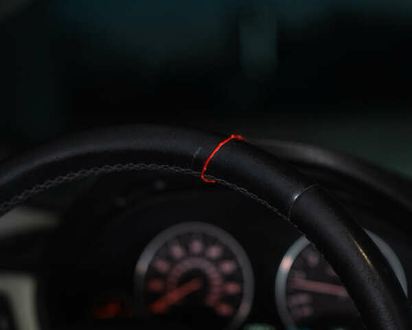 Серый БМВ 3 Серия, объемом двигателя 2 л и пробегом 192 тыс. км за 15000 $, фото 13 на Automoto.ua