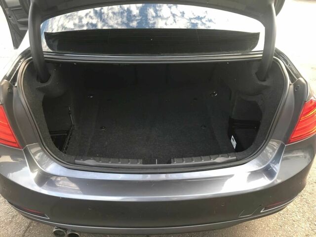 Серый БМВ 3 Серия, объемом двигателя 2 л и пробегом 84 тыс. км за 4700 $, фото 10 на Automoto.ua