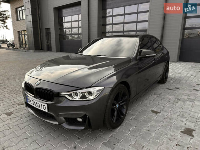 Серый БМВ 3 Серия, объемом двигателя 2 л и пробегом 170 тыс. км за 14350 $, фото 13 на Automoto.ua