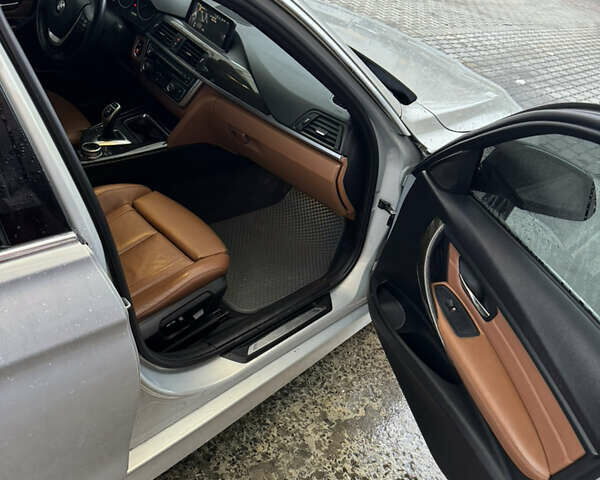 Серый БМВ 3 Серия, объемом двигателя 2 л и пробегом 222 тыс. км за 16500 $, фото 3 на Automoto.ua