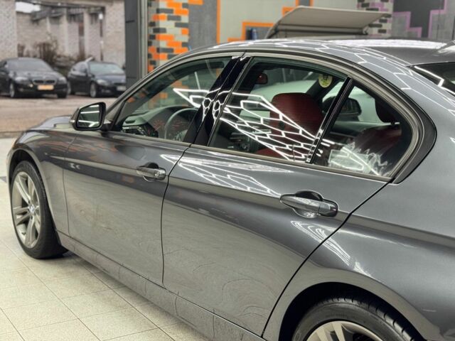 Сірий БМВ 3 Серія, об'ємом двигуна 2 л та пробігом 150 тис. км за 15300 $, фото 4 на Automoto.ua