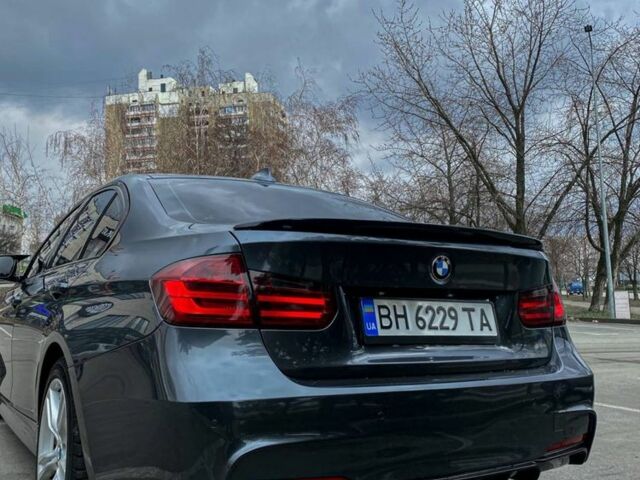 Серый БМВ 3 Серия, объемом двигателя 2 л и пробегом 220 тыс. км за 14900 $, фото 1 на Automoto.ua