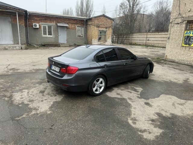 Серый БМВ 3 Серия, объемом двигателя 0 л и пробегом 220 тыс. км за 12700 $, фото 2 на Automoto.ua