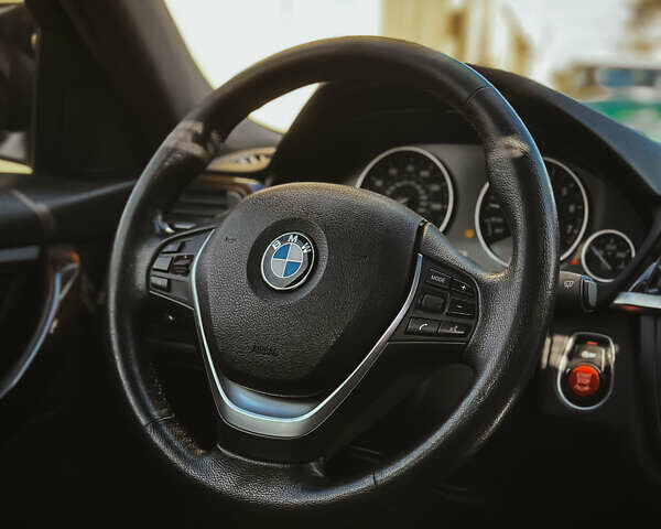 Серый БМВ 3 Серия, объемом двигателя 2 л и пробегом 185 тыс. км за 12500 $, фото 8 на Automoto.ua