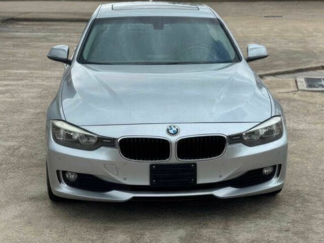 Серый БМВ 3 Серия, объемом двигателя 2 л и пробегом 89 тыс. км за 2800 $, фото 1 на Automoto.ua