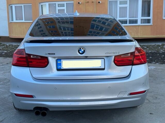 Серый БМВ 3 Серия, объемом двигателя 2 л и пробегом 290 тыс. км за 13100 $, фото 5 на Automoto.ua
