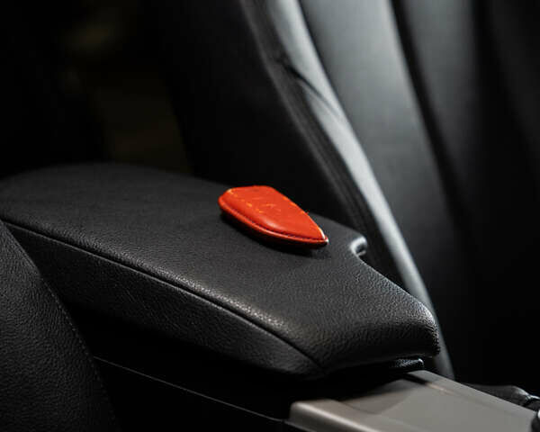 Серый БМВ 3 Серия, объемом двигателя 2 л и пробегом 192 тыс. км за 15000 $, фото 19 на Automoto.ua