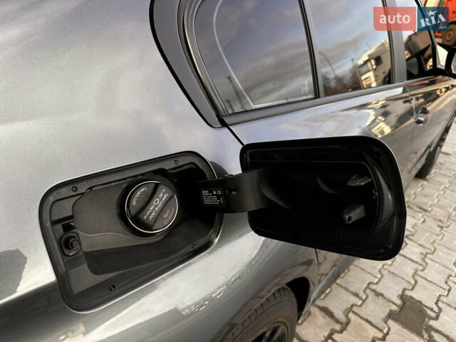 Серый БМВ 3 Серия, объемом двигателя 2 л и пробегом 170 тыс. км за 14350 $, фото 28 на Automoto.ua