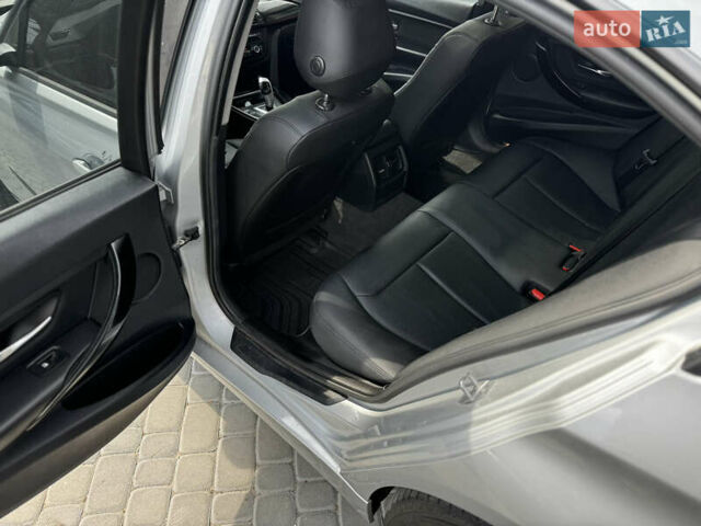 Серый БМВ 3 Серия, объемом двигателя 2 л и пробегом 133 тыс. км за 15499 $, фото 32 на Automoto.ua