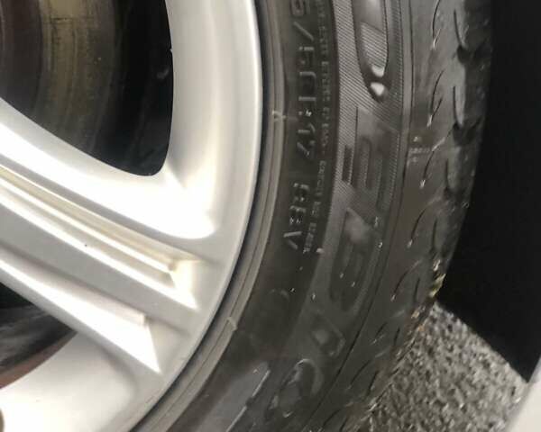 Серый БМВ 3 Серия, объемом двигателя 2 л и пробегом 251 тыс. км за 15799 $, фото 21 на Automoto.ua