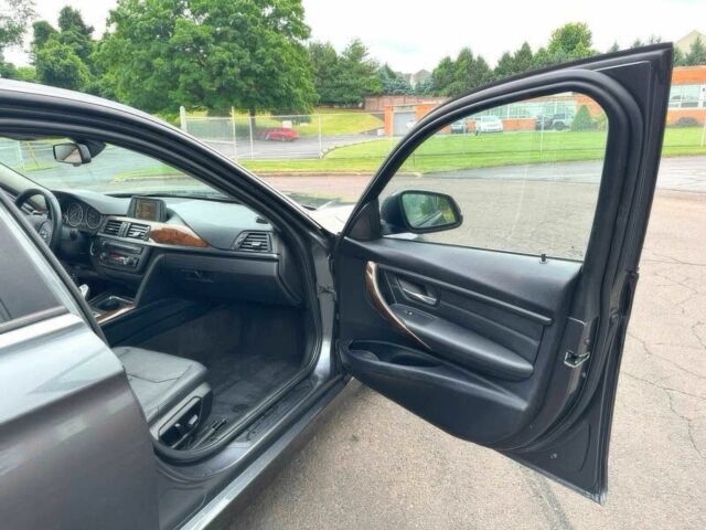 Сірий БМВ 3 Серія, об'ємом двигуна 2 л та пробігом 81 тис. км за 7999 $, фото 11 на Automoto.ua