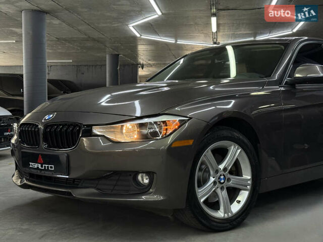 Серый БМВ 3 Серия, объемом двигателя 2 л и пробегом 99 тыс. км за 13900 $, фото 8 на Automoto.ua