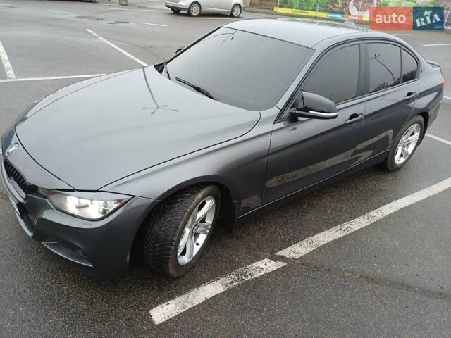 Сірий БМВ 3 Серія, об'ємом двигуна 2 л та пробігом 198 тис. км за 11800 $, фото 1 на Automoto.ua