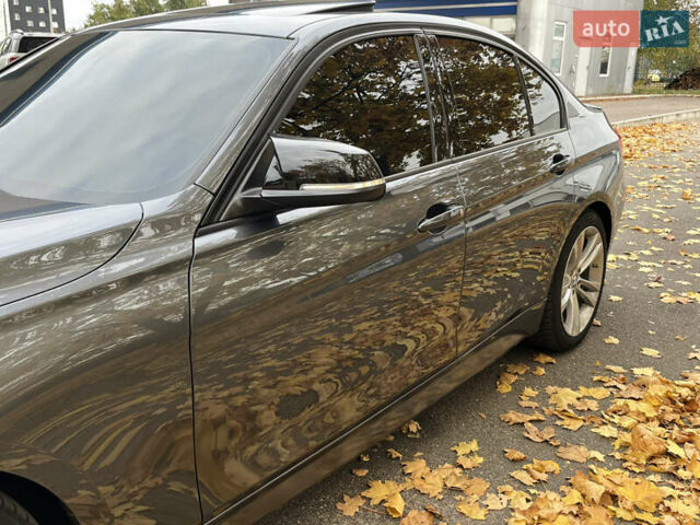 Сірий БМВ 3 Серія, об'ємом двигуна 2 л та пробігом 189 тис. км за 14900 $, фото 12 на Automoto.ua