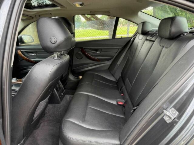 Серый БМВ 3 Серия, объемом двигателя 2 л и пробегом 83 тыс. км за 12300 $, фото 11 на Automoto.ua