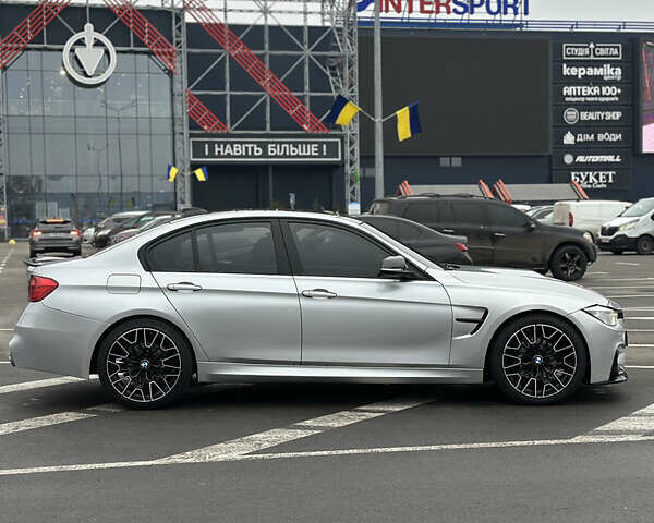 Серый БМВ 3 Серия, объемом двигателя 2 л и пробегом 180 тыс. км за 14850 $, фото 8 на Automoto.ua