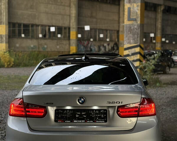 Серый БМВ 3 Серия, объемом двигателя 2 л и пробегом 210 тыс. км за 10500 $, фото 21 на Automoto.ua