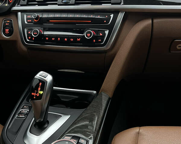 Серый БМВ 3 Серия, объемом двигателя 2 л и пробегом 178 тыс. км за 15999 $, фото 114 на Automoto.ua