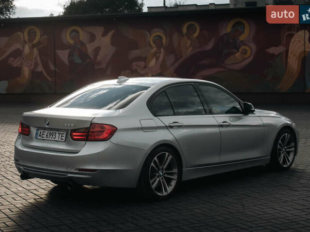 Сірий БМВ 3 Серія, об'ємом двигуна 2.98 л та пробігом 180 тис. км за 17700 $, фото 3 на Automoto.ua