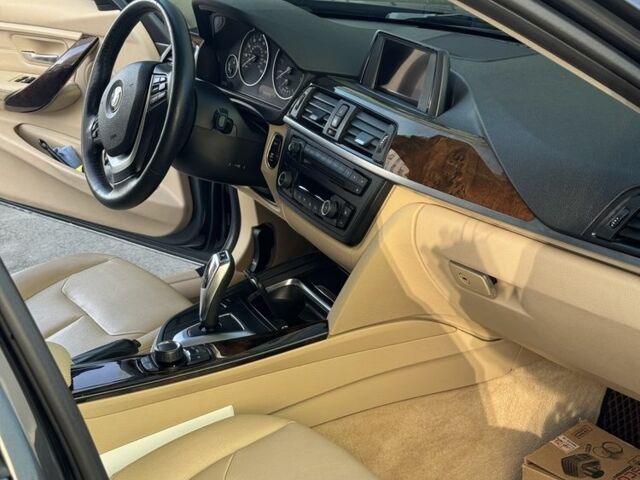 Серый БМВ 3 Серия, объемом двигателя 2 л и пробегом 162 тыс. км за 298 $, фото 5 на Automoto.ua