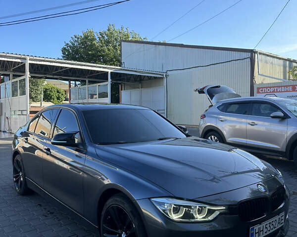 Сірий БМВ 3 Серія, об'ємом двигуна 2 л та пробігом 180 тис. км за 14400 $, фото 12 на Automoto.ua