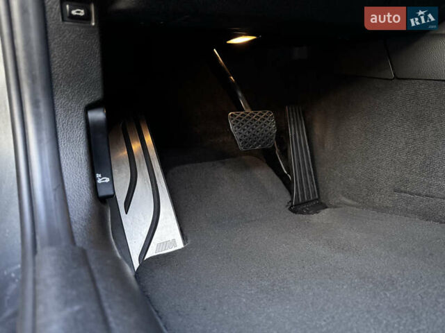 Сірий БМВ 3 Серія, об'ємом двигуна 2 л та пробігом 236 тис. км за 14500 $, фото 102 на Automoto.ua