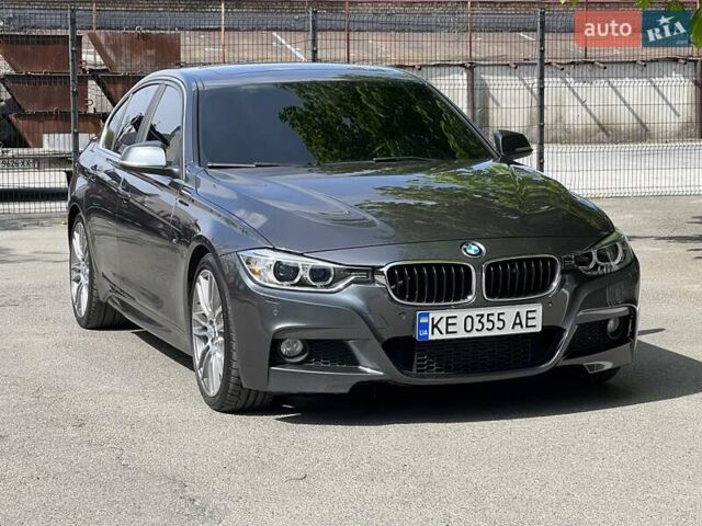 Серый БМВ 3 Серия, объемом двигателя 2 л и пробегом 161 тыс. км за 17900 $, фото 2 на Automoto.ua