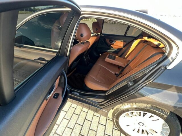 Серый БМВ 3 Серия, объемом двигателя 2 л и пробегом 327 тыс. км за 15555 $, фото 3 на Automoto.ua