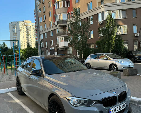 Серый БМВ 3 Серия, объемом двигателя 2 л и пробегом 163 тыс. км за 15700 $, фото 21 на Automoto.ua