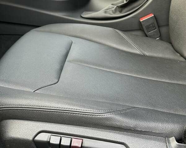 Серый БМВ 3 Серия, объемом двигателя 2 л и пробегом 127 тыс. км за 16700 $, фото 24 на Automoto.ua