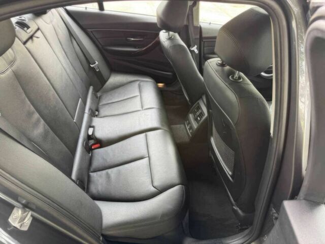 Серый БМВ 3 Серия, объемом двигателя 2 л и пробегом 83 тыс. км за 12300 $, фото 10 на Automoto.ua