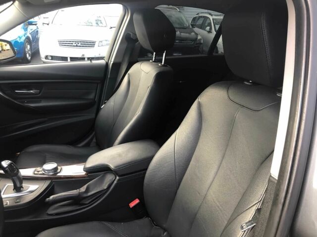 Серый БМВ 3 Серия, объемом двигателя 2 л и пробегом 84 тыс. км за 4700 $, фото 7 на Automoto.ua