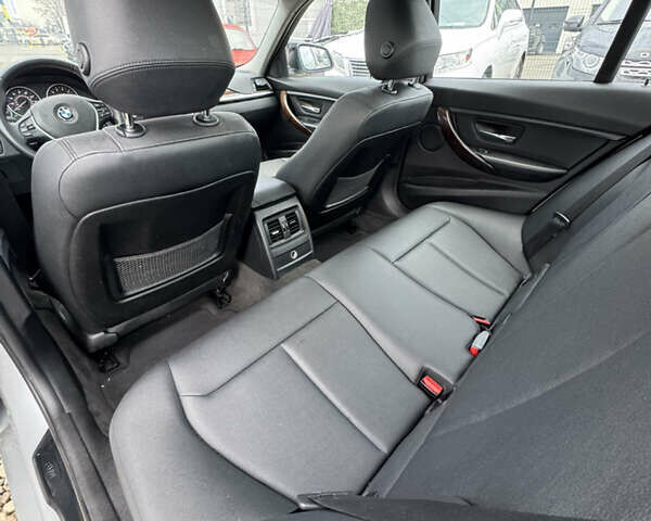 Серый БМВ 3 Серия, объемом двигателя 2 л и пробегом 324 тыс. км за 10900 $, фото 23 на Automoto.ua